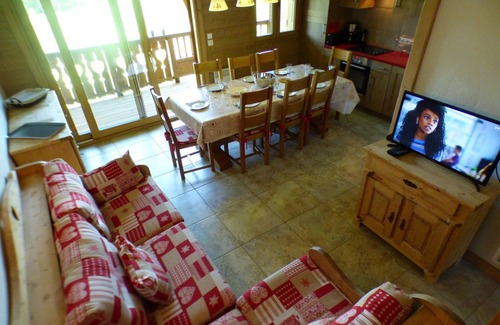 Les Saisies Apartment | Spacious 5-Room Apartment in Les Saisies for 8, with Balcony and Garage
