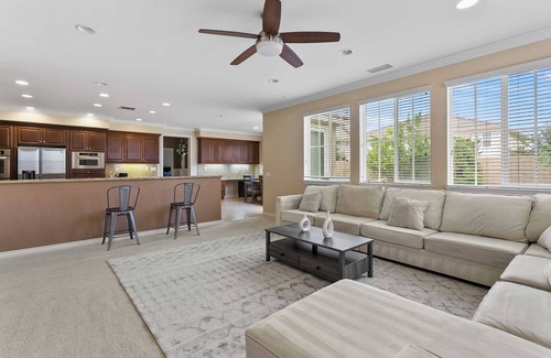 Eastvale House | Spacious 5BR Home in Eastvale Chef's Kitchen, Backyard & Prime Location #40809