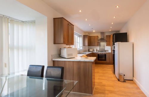 Cornforth House | Spacious 6 bed House - Perfect for Families