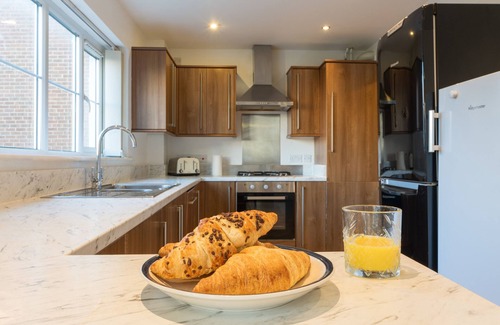 Cornforth House | Spacious 6 bed House - Perfect for Families
