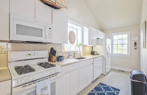 West Cape May House | Spacious 6-Bedroom Home near Cape May Beaches