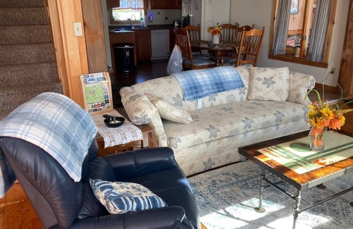 Enosburg Falls House | Spacious 6-bedroom house with WiFi and AC in Enchanting Enosburg
