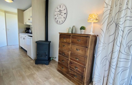 Veere House | Spacious 6 persons holiday chalet on child-friendly mini camping in Veere