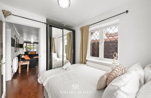 Reading Apartment | Spacious 6BED - Woodley - Parking - Near City Hub