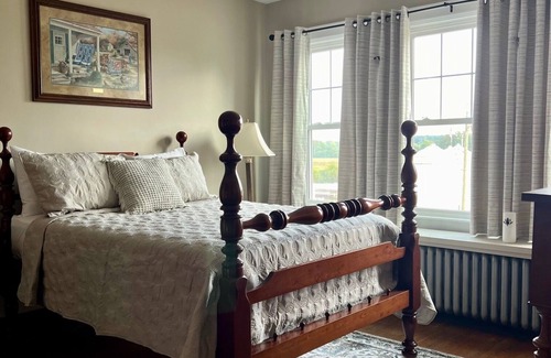 New Haven Other | Spacious 7-bedroom Farmhouse in New Haven - On Bourbon Trail!