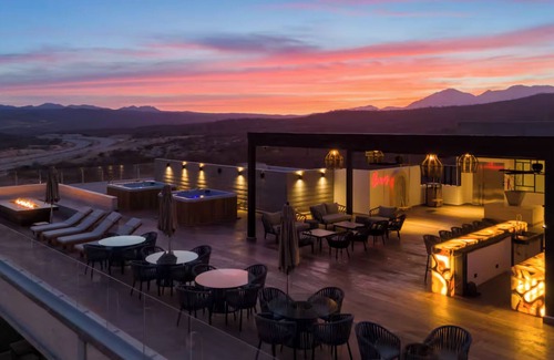 Santa Rosa House | Spacious 8-bedroom house with AC and fitness room in beautiful San Jose del Cabo