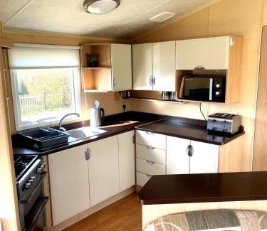 Burnham-on-Sea Other | Spacious 8-Berth Caravan at Unity Beach Resort