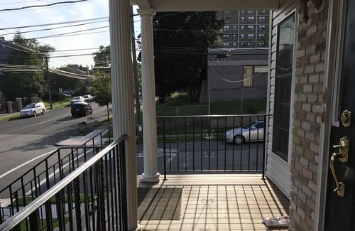 Paterson Apartment | Spacious Amazing 3 Bedroom Apartment With Fireplace ~ Minutes From NYC