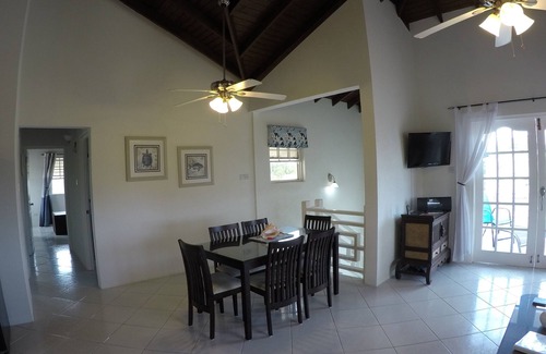 Welches Villa | Spacious and breezy. Just steps to the beach!
