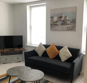 Ballycastle Apartment | Spacious and Bright Town Centre Apartment