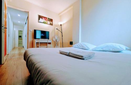 Pyramides Apartment | Spacious and comfortable apart with terrace in downtown