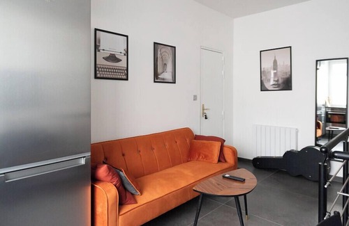 Epinettes Apartment | Spacious and comfortable apartment in Paris 17th.