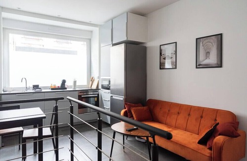Epinettes Apartment | Spacious and comfortable apartment in Paris 17th.