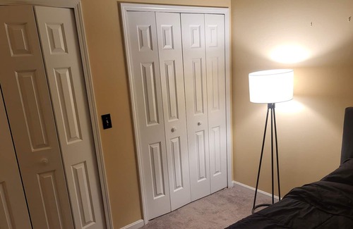 Old Brooklyn Condo | Spacious and cozy condo in nice community.