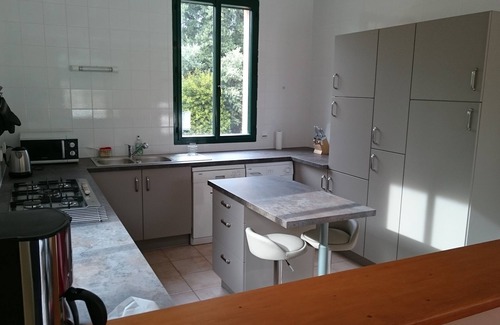 Vers-Pont-du-Gard Villa | Spacious and comfortable villa. Peaceful, rural location