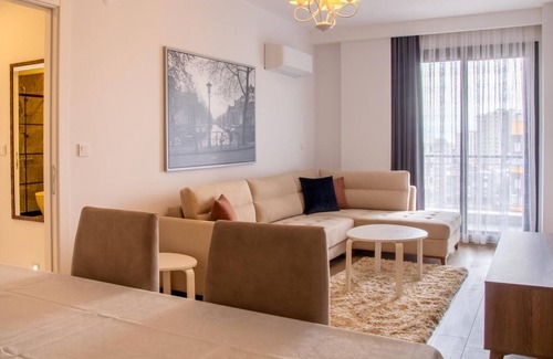 Cigli Apartment | Spacious and Furnished Flat with Balcony in Izmir