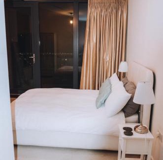 Nightingale Apartment | Spacious and Luxury 2 bed 2 bath Just 5 minutes walk from the underground