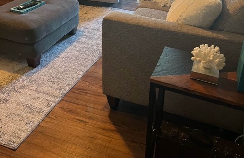 Columbia Apartment | Spacious and modern Condo in Columbia, MD with balcony and convenient location