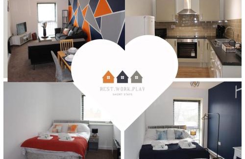 Wolverhampton Apartment | Spacious and modern apartment near Molineux Stadium, perfect for contractors, parking and WiFi