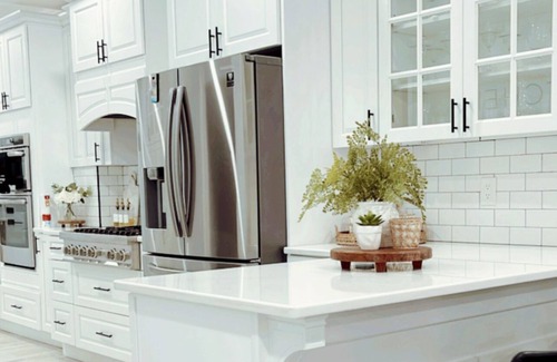 Perth Amboy House | Spacious and Modern apartment in central NJ