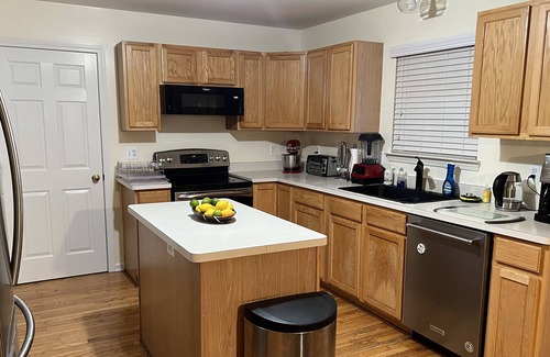 Ann Arbor House | Spacious Ann Arbor, Michigan getaway! Enjoy all that the city has to offer!