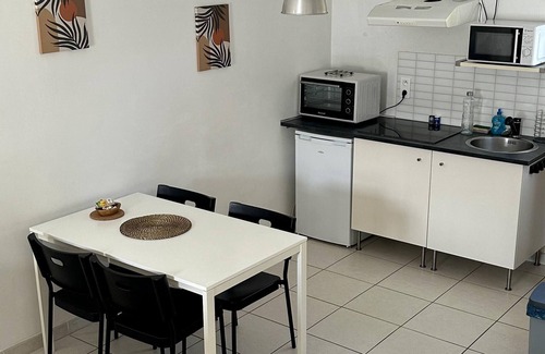 Pont-Saint-Esprit Apartment | Spacious apartment with large mezzanine
