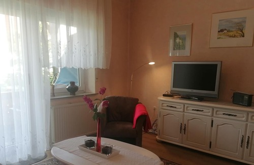 Bad Salzuflen Apartment | Spacious apartment with balcony