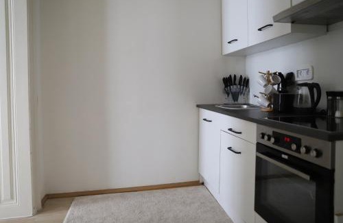 Wahring Apartment | Spacious Apartment, 3 min to U6 Alserstraße