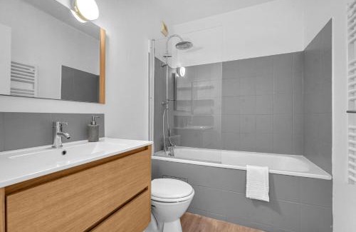 Blagnac Apartment | Spacious Apartment Blagnac Parking-Tram-Airport