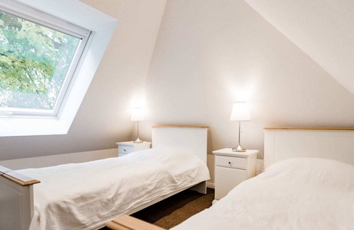 Lubberstorf Apartment | Spacious Apartment in Lübberstorf with Garden
