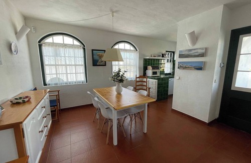 Fornells Apartment | Spacious apartment in a quiet area near the sea