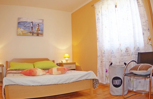 Sajini Apartment | Spacious apartment in picturesque village Bulići, Istria