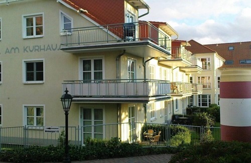 Alt Gaarz Apartment | Spacious apartment - large corner balcony, garage, pool use