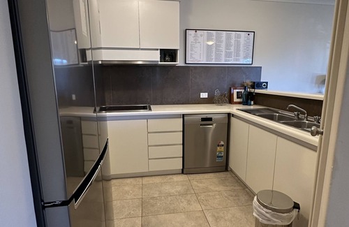 Cottesloe Apartment | Spacious apartment living for up to six in WA's premier beach location Cottesloe