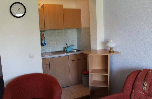 Meschendorf Apartment | Spacious apartment with garden in Rerik