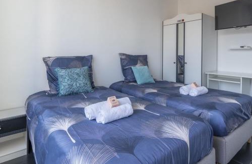 Juan-les-Pins Apartment | Spacious apartment with sea view in Antibes