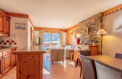 Aime Apartment | Spacious apartment with ski-in access and wellness area
