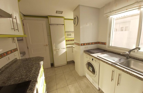 Benalmadena Costa Apartment | Spacious apartments with pool and air conditioning in Benalmádena