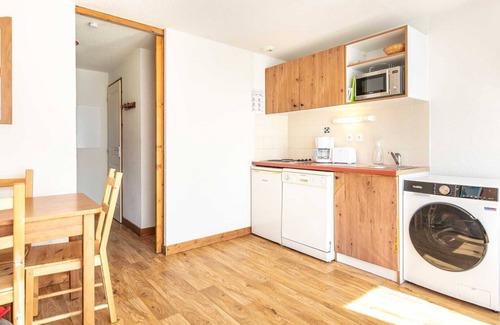 Chamrousse Apartment | Spacious apt 4 ppl with terrace