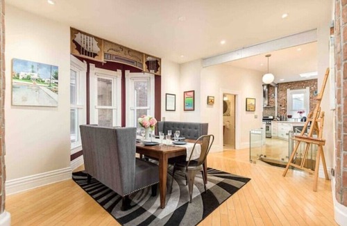 Five Points House | Spacious Artist’s House in the middle of Denvern