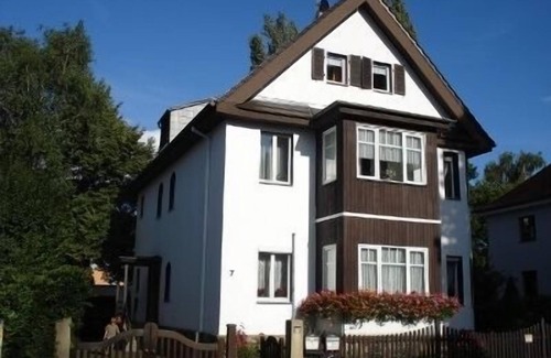 Leubnitz-Neuostra Apartment | Spacious attic apartment (50m2) for 1-4 people