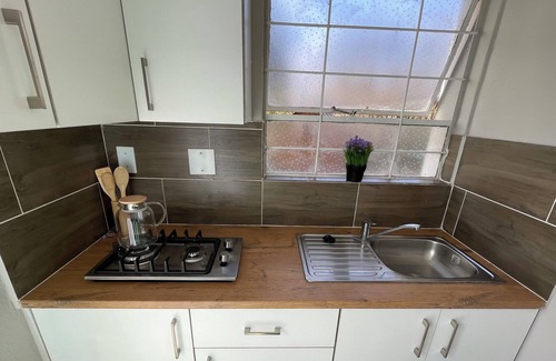 Kempton Park Apartment | Spacious Bachelor Apartment Overlooking a Dam, Property is pet Friendly