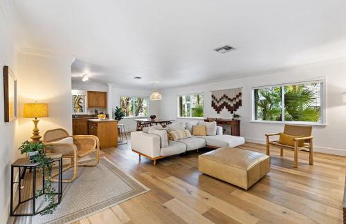 Hendricks and Venice Isles Apartment | Spacious Beach Apt in Las Olas Blvd