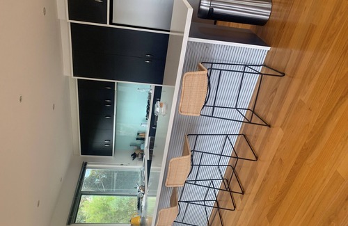 Anglesea House | Spacious Beach house with all the comforts of home