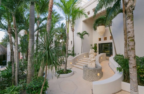 Tulsayab Villa | Spacious beachfront villa with 8 bedrooms- Tankah 56