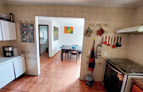 Morumbi House | Spacious house next to Quintas do Morumbi