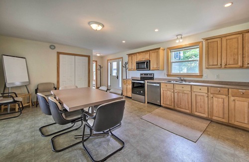 New Harbor House | Spacious Bristol House w/Deck & Harbor Views!