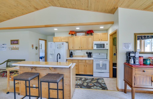 Buena Vista House | Spacious Buena Vista Home w/Fire Pit Near Skiing!