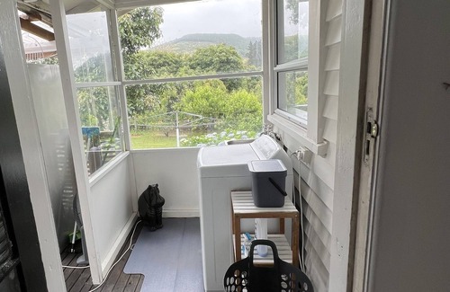 Waitao House | Spacious bungalow set in an avocado orchard.