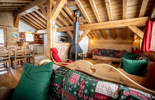 Plagne 1800 Ski Chalet | Spacious Chalet · Ski-in/Ski-out · Hot Tub & Sauna · Stunning Views · Sleeps 15
